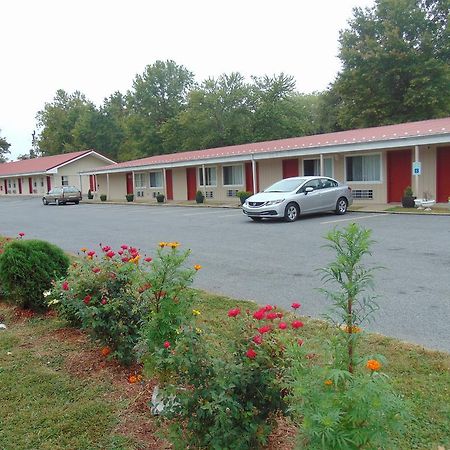 Red Carpet Inn Duncannon New Buffalo Zewnętrze zdjęcie
