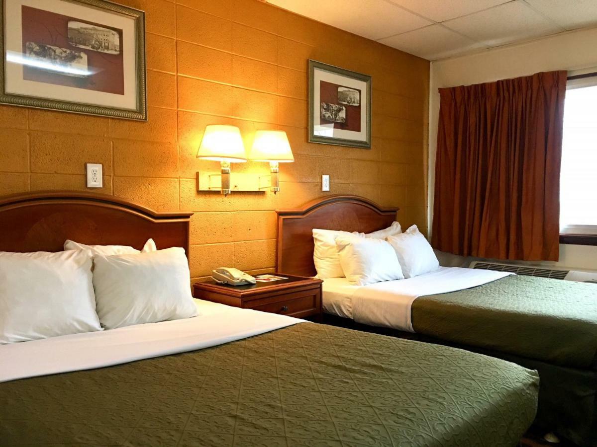 Red Carpet Inn Duncannon New Buffalo Zewnętrze zdjęcie